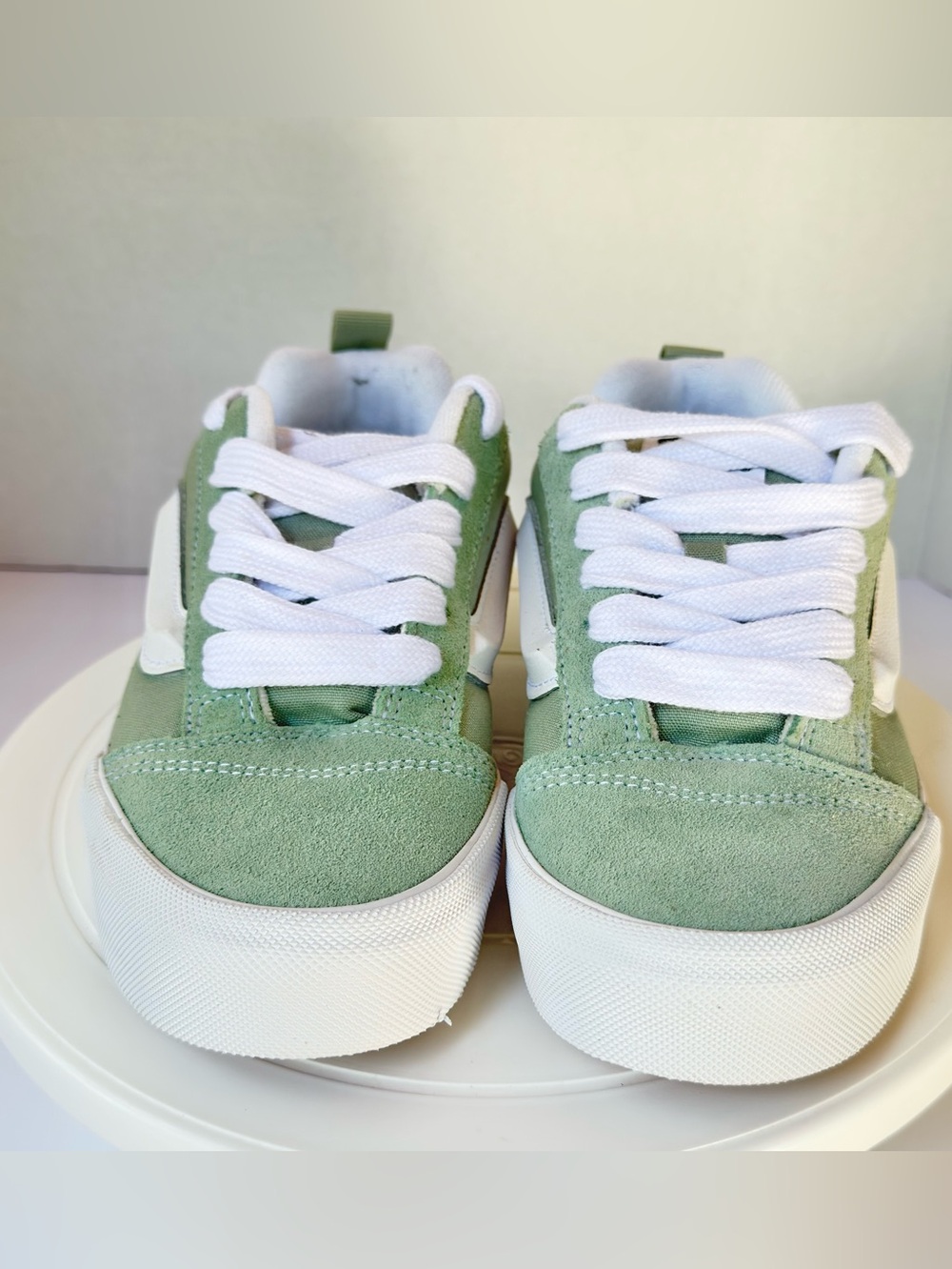 Vans Old Skool Sneakers in Sage Green and White - Picture 3 of 9